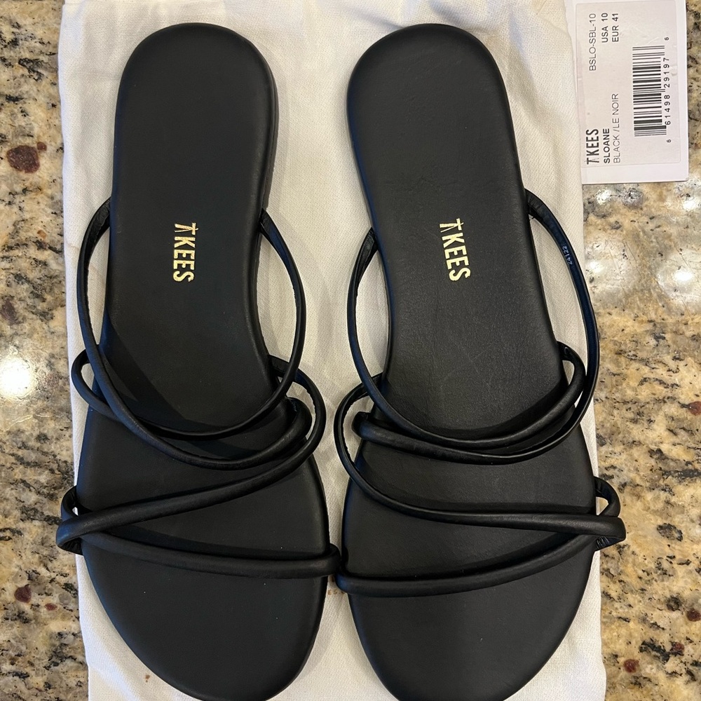 TKEES Black “Sloane” Strappy Sandals
